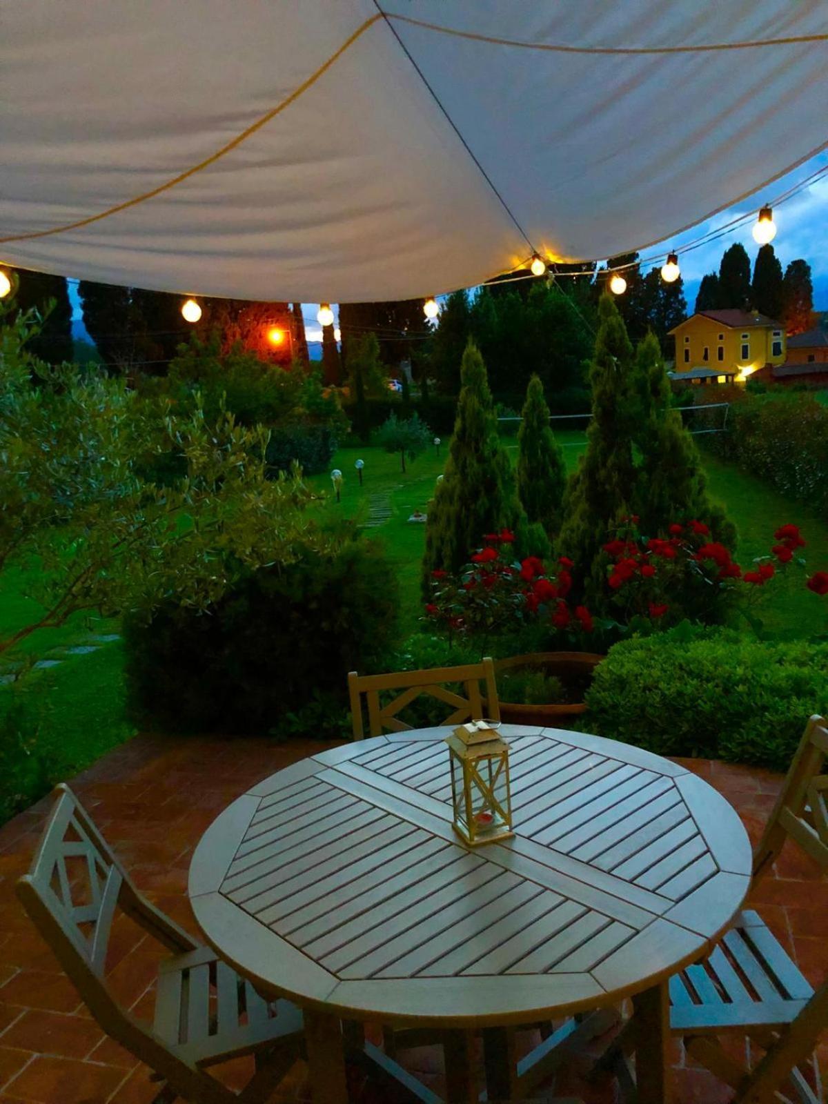 Intero Alloggio Campagna Lucca Capannori Dış mekan fotoğraf